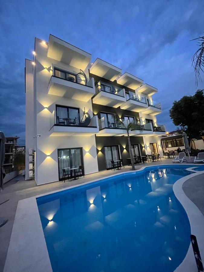 Absolute Hotel Ksamil Exterior photo