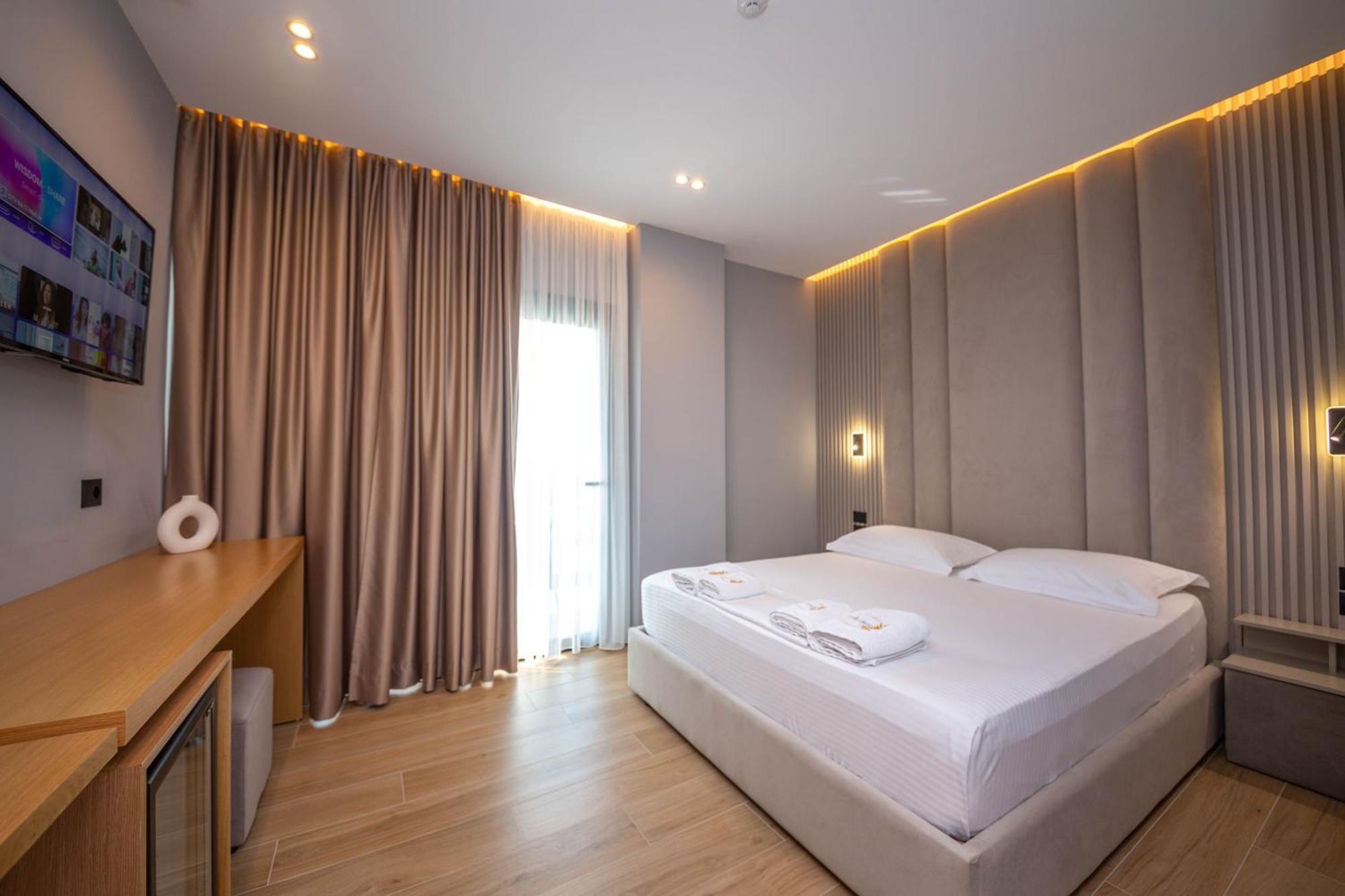 Absolute Hotel Ksamil Exterior photo